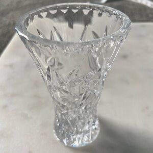 Lenox Clear Crystal Vase with Intricate Design